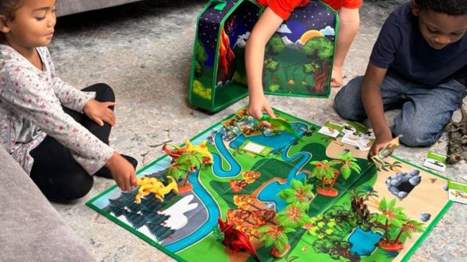 dino play adventure set